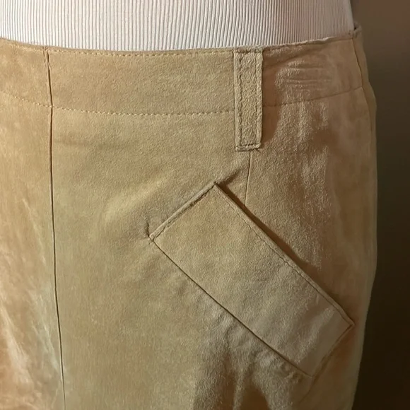 Isaac Mizrahi for Target Beige Leather Skirt (NWOT) - Picture 3 of 4